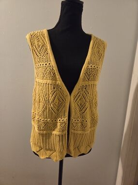 a new day Yellow Openwork Knit Sleeveless Vest